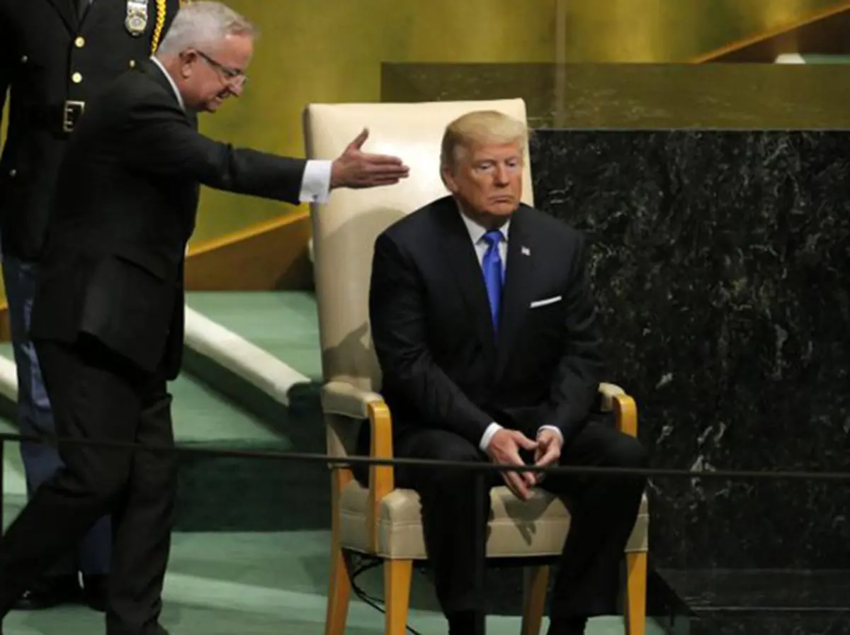 پولتیکو: ترامپ چگونه می‌تواند از بن بست ایران خارج شود؟ / راه حل پیش‌روی آمریکا، مذاکره است / شرایط فعلی شباهتی با جنگ خلیج فارس در ۱۹۹۱ ندارد