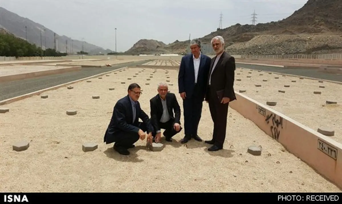 حضور هیأت مذاکره‌کننده حج در آرامگاه شهدای منا/ پیگیری مذاکرات دوجانبه در سکوت خبری +عکس