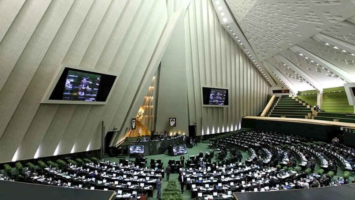 عضو کمیسیون امنیت ملی: صبر مجلس به پایان رسید / دوره دست‌دلبازی برای بازرسی‌های آژانس خاتمه یافت/ به زودی اجرای پروتکل الحاقی متوقف می‌شود