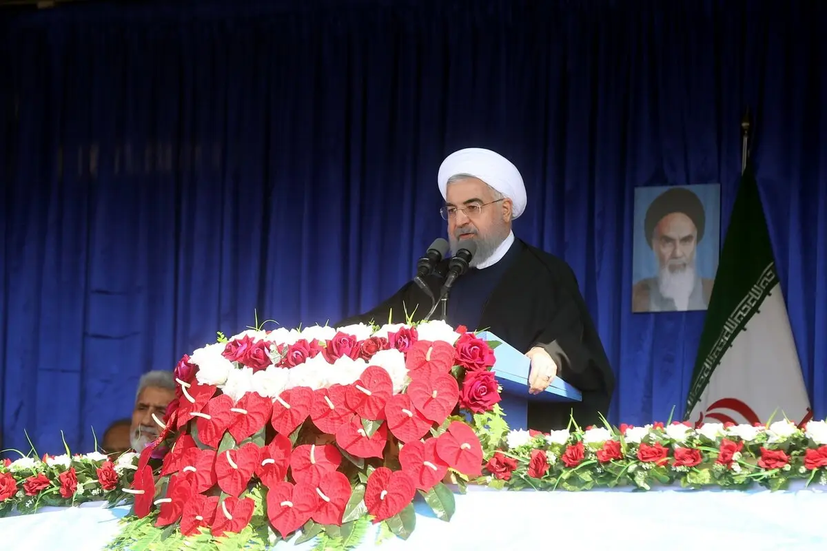 تصاویری از حضور رئیس‌جمهور در اجتماع بزرگ مردم زابل