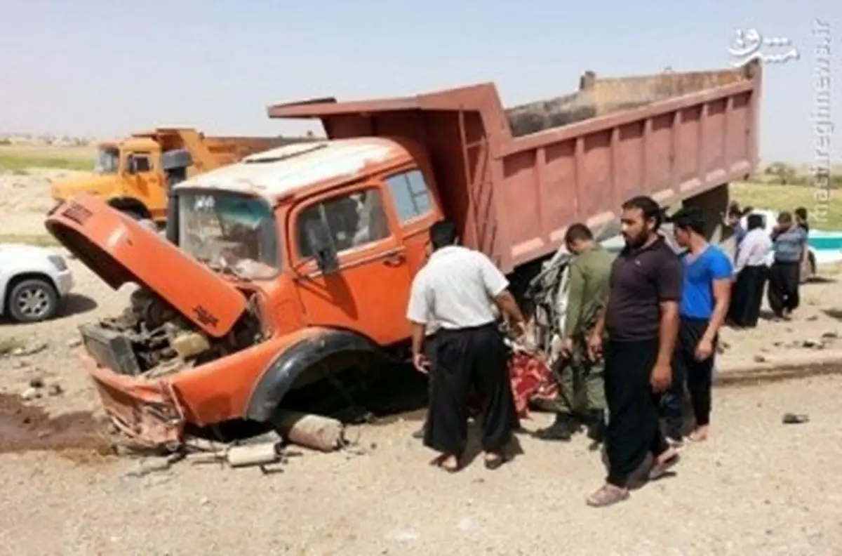 تصادف وحشتناک کامیون و پراید/عکس