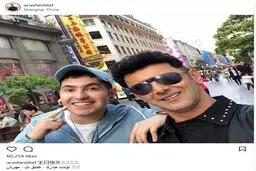 سلفی امین حیایی به همراه کمدین ایرانی در تلویزیون ملی چین / عکس