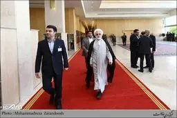 حضور چهره های سیاسی در افتتاحیه مجلس دهم/ تصاویر