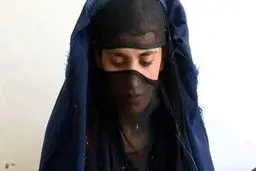 دستگیری خدیجه 16 ساله بخاطر ارائه خدمات خاص به مردان وحشی + عکس