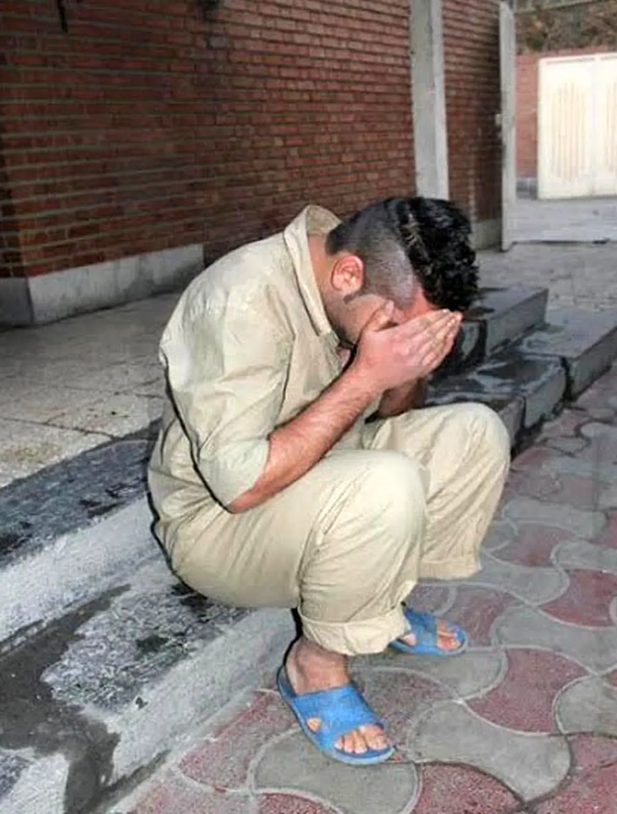 بریدن گوش دختر جوان برای آشتی با همسر در منطقه یافت‌آباد تهران+عکس