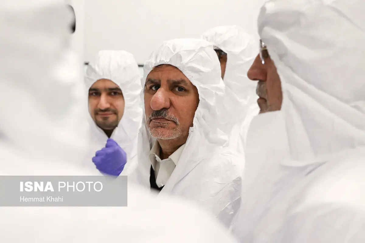 جهانگیری در پوششی متفاوت و عجیب/تصاویر