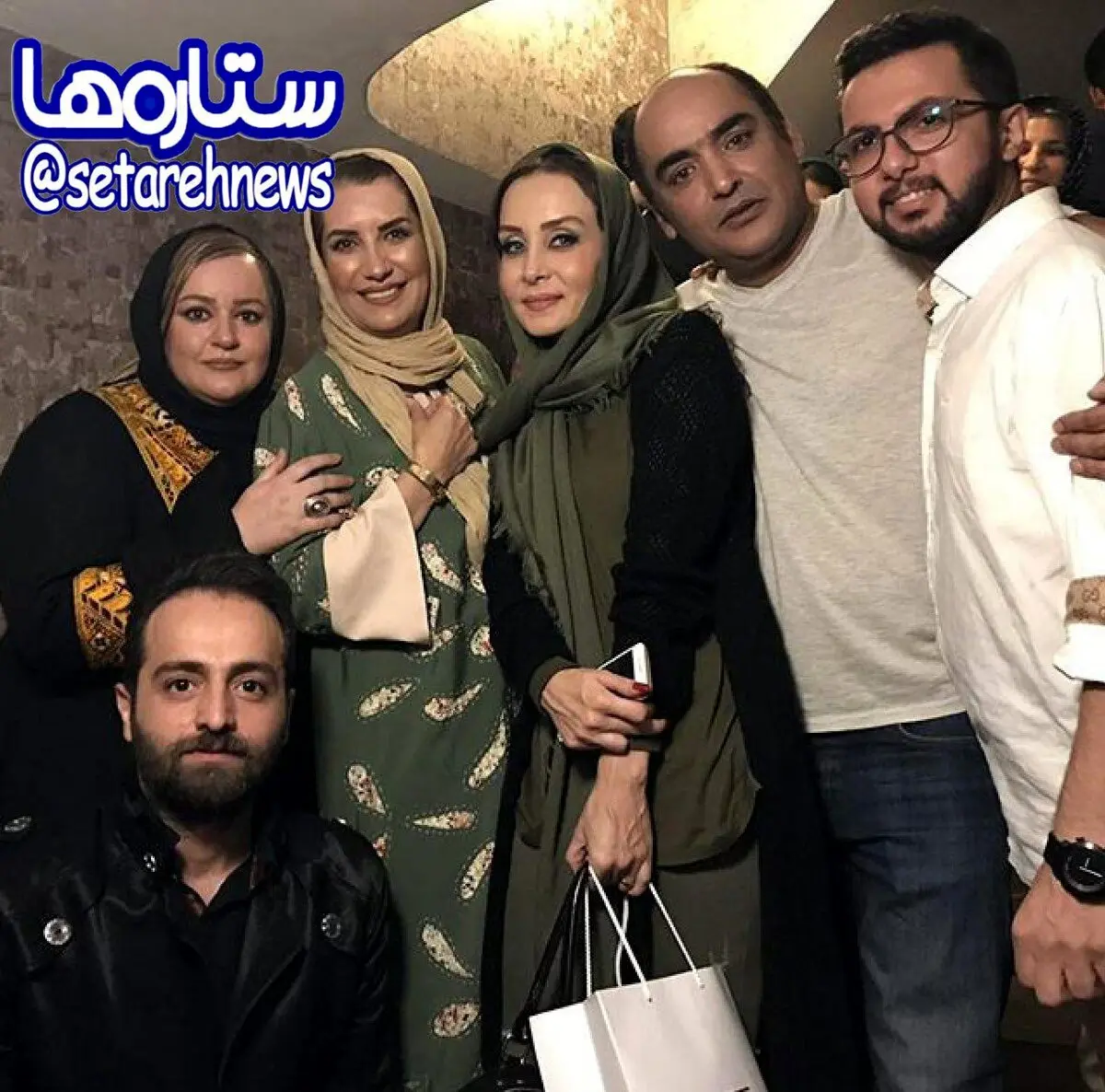 حدیث فولادوند و همسرش در پشت صحنه تئاتر/عکس