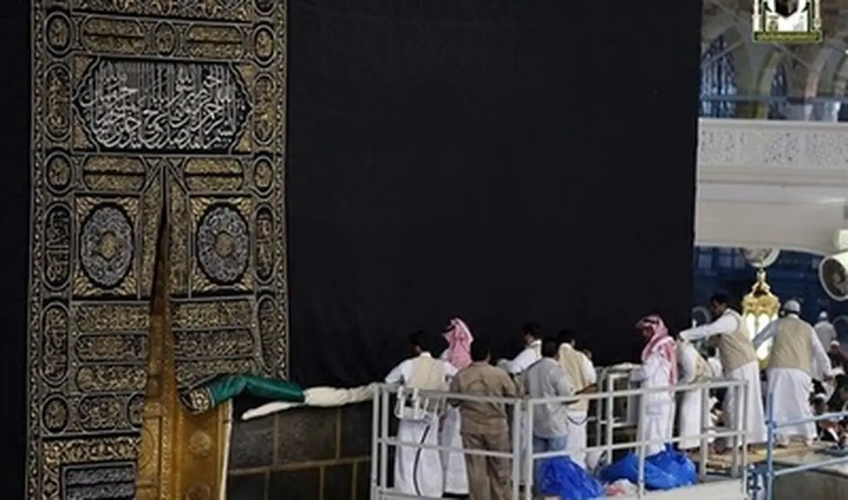 تغییر پرده کعبه /تصاویر