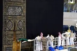 تغییر پرده کعبه /تصاویر