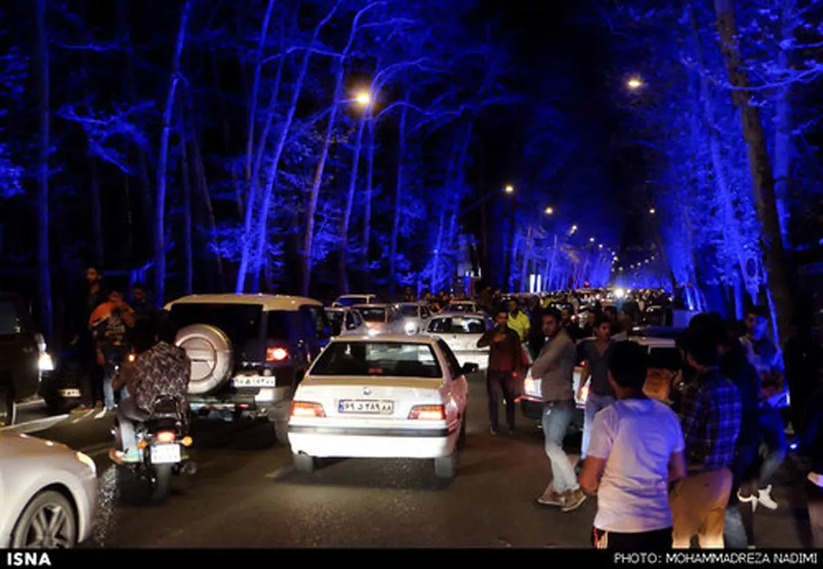 شادی مردم در خیابان ها بعد از اعلام توافق هسته‌ای (+عکس)