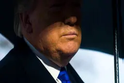 تحلیل نیویورک تایمز از تاثیر اقدامات ترامپ در اغتشاش ایران؛ فشار بر ایران مقامات آنها را از میز مذاکره دور می‌کند / دخالت در ایران وقتی شکاف بین مقامات وجود ندارد، ممکن نیست