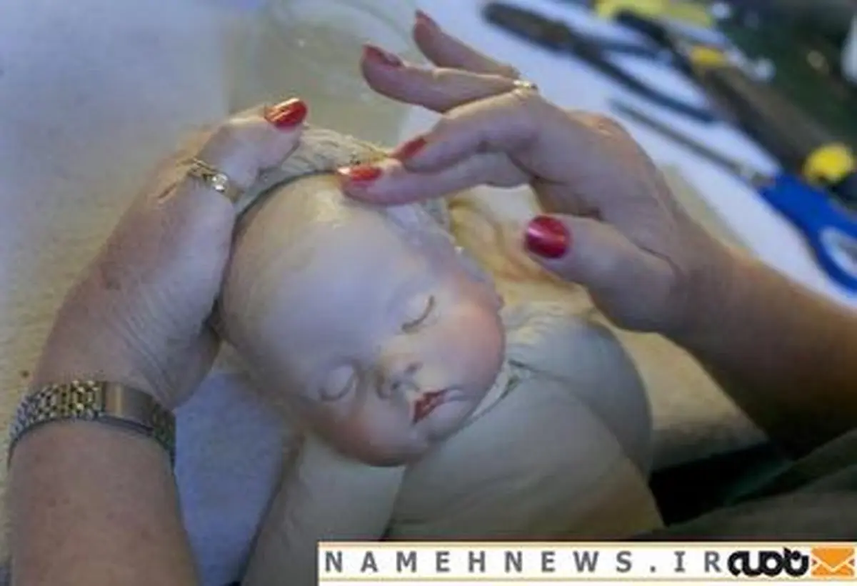 عروسک‌های خرابتان را به دست این متخصصان بسپارید