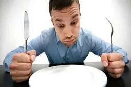 چرا برخی افراد بعد از غذا خوردن باز هم احساس گرسنگی می‌کنند؟