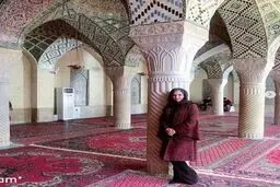 عکس خاص شبنم قلیخانی در مسجد وکیل شیراز