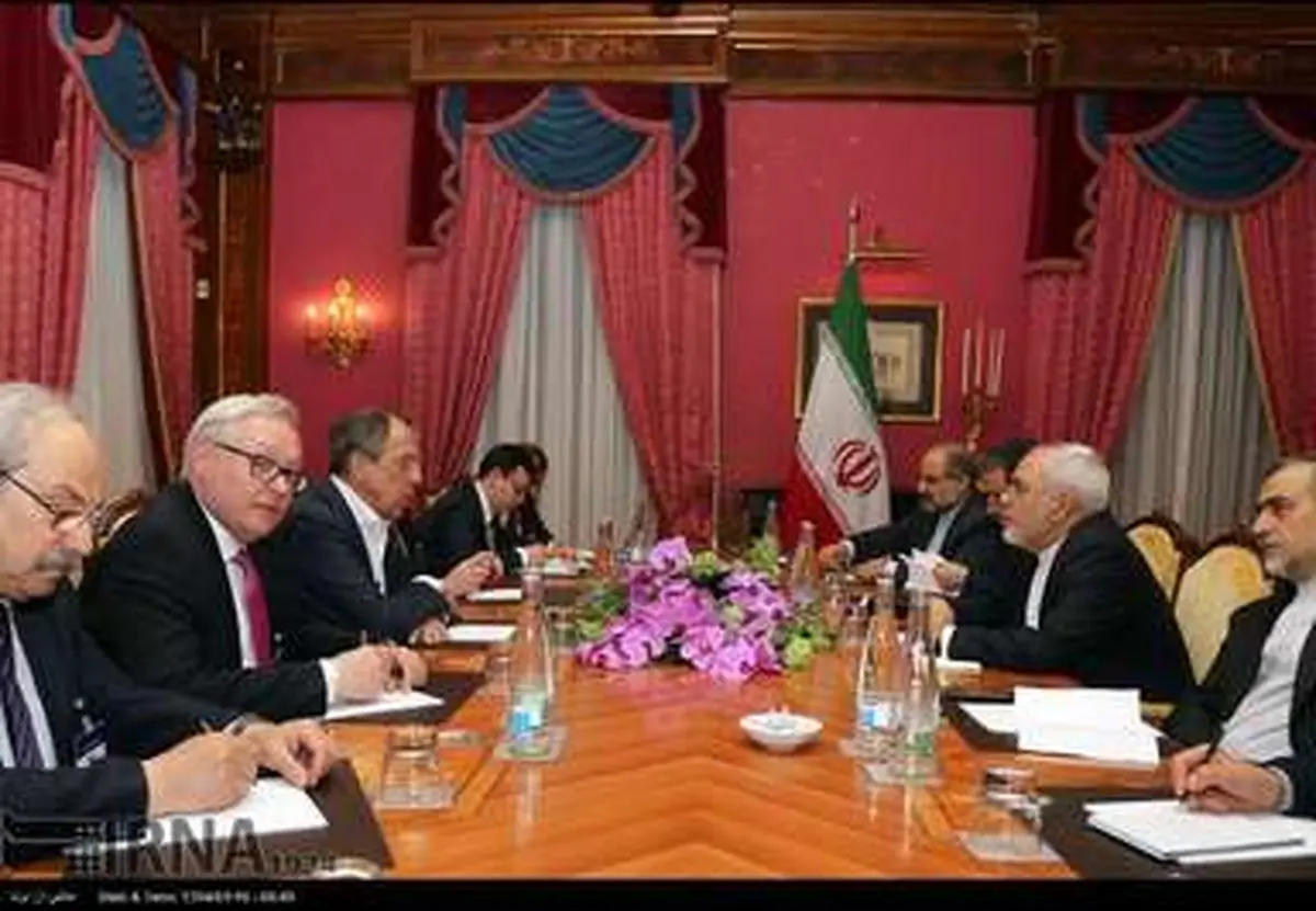 تصاویری از رایزنی‌های هسته‌ای ظریف با وزرای خارجه روسیه و انگلیس