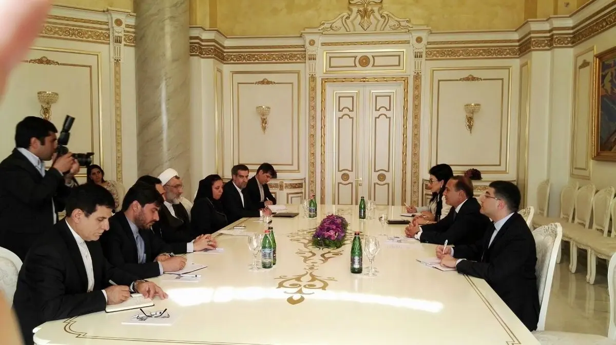 جزئیات دیدارهای وزیر دادگستری با نخست وزیر، مقامات قضایی و اسقف اعظم ارمنستان