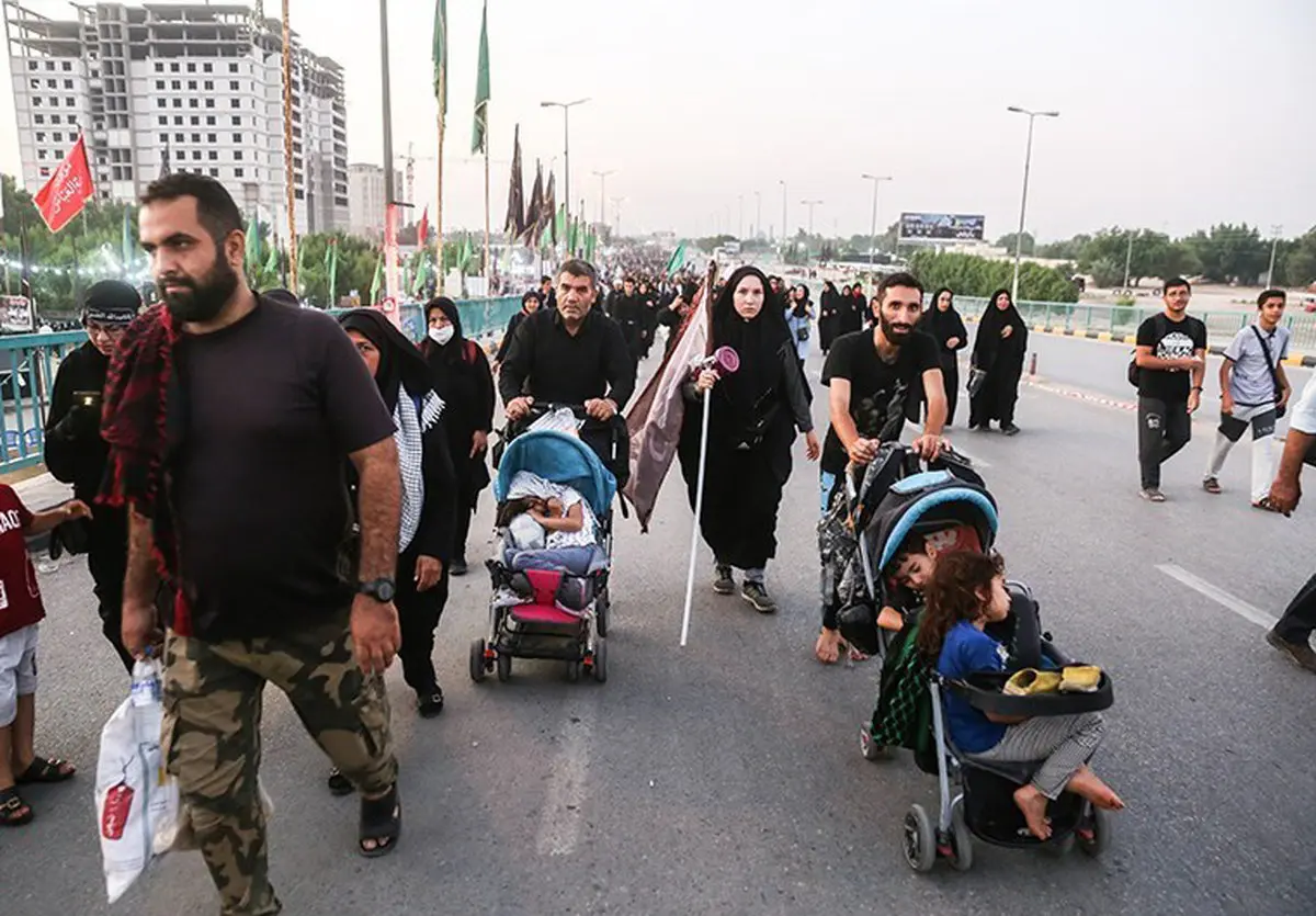 تصاویر / حال و هوای شیفتگان حضرت اباعبدالله (ع) با پای پیاده