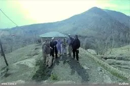 کوهپیمایی لاریجانی در ارتفاعات ولیان کوهسار/تصاویر