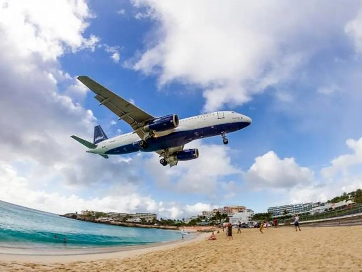 فرودگاه هایی با باند پرواز شگفت انگیز! / تصاویر