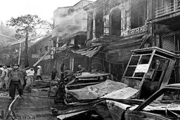 تصاویری از انفجار تروریستی در ناصرخسرو تهران