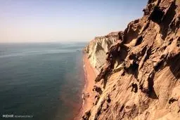 جزیره‌ای دیدنی که «کلید خلیج فارس» لقب گرفته است/تصاویر