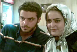 عکسی متفاوت از علی ضیا و خواهرش