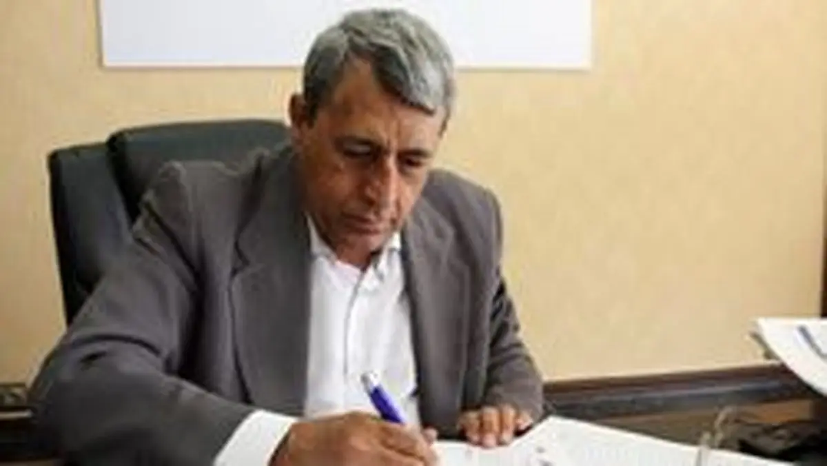 بهمن آرمان: دولت روحانی همان کاری را می کند که ونزوئلا و بولیوی کردند!