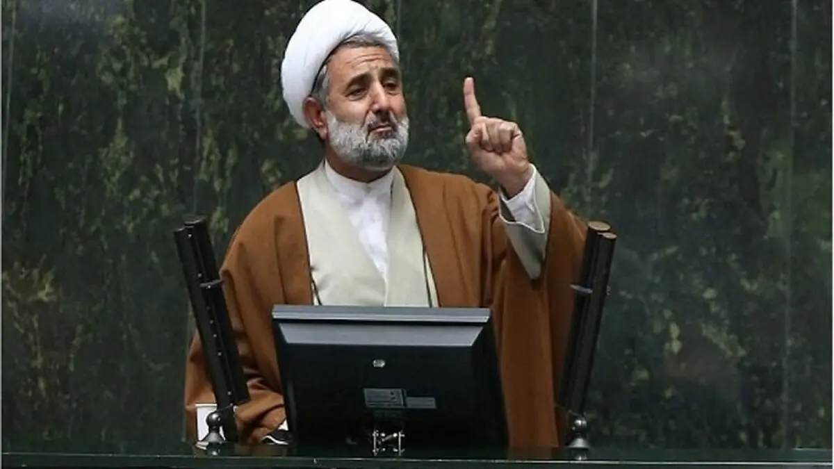 ذوالنور: روحانی مانند بنی صدر است