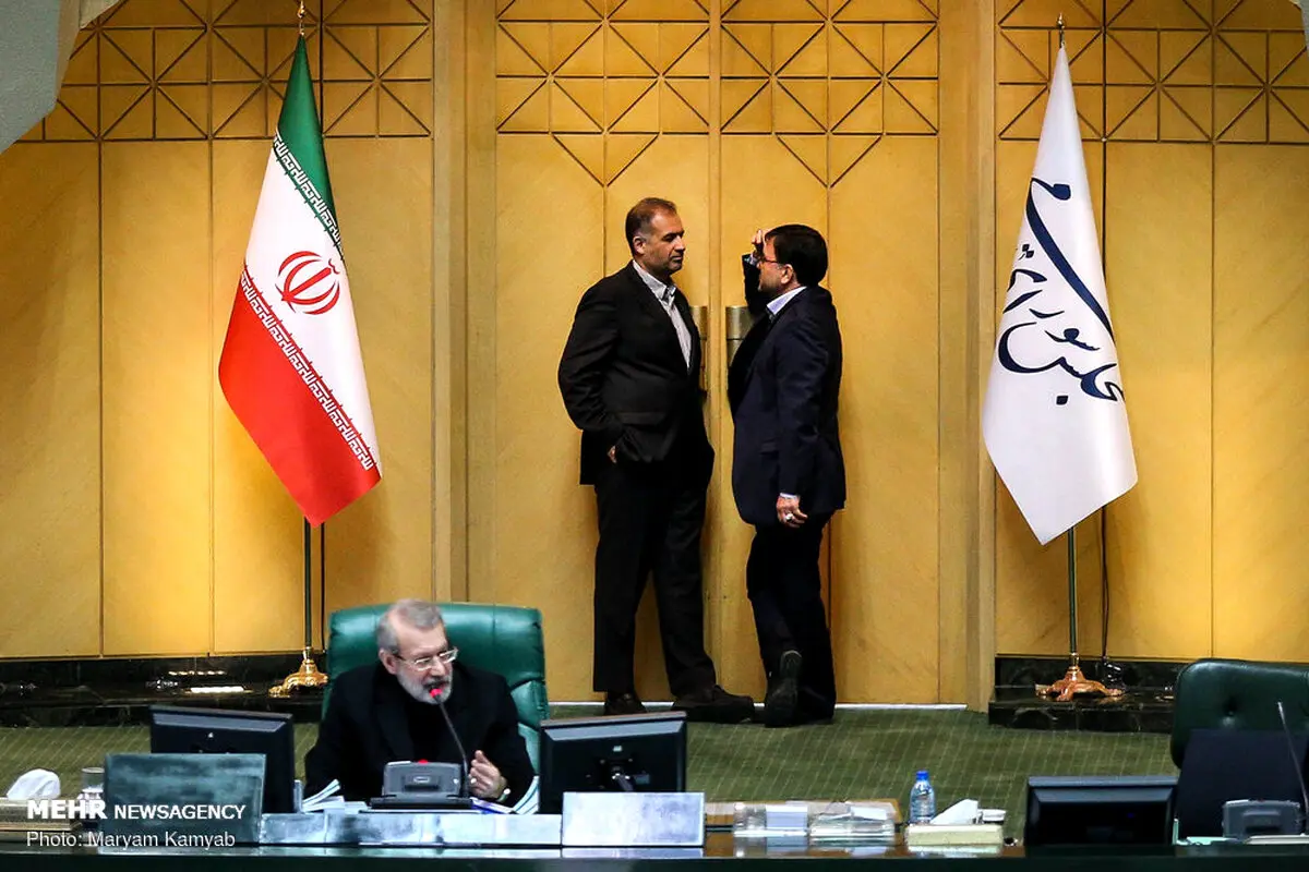 عکس: لابی پشت سر علی لایجانی