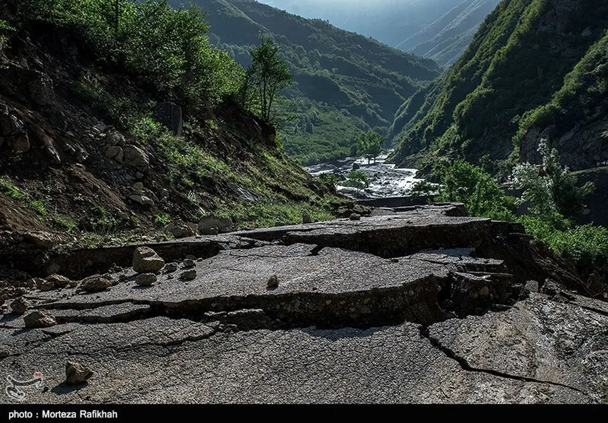 تصاویری از سیل و رانش مرگبار زمین در روستای کاکرود لات رودسر