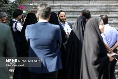 حاشیه جلسه هیئت دولت