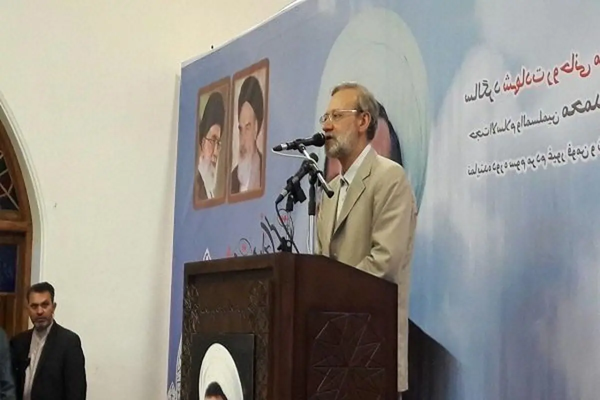 لاریجانی: ملت ایران با روحیه انقلابی گری در برابر دشمنان ایستاده اند