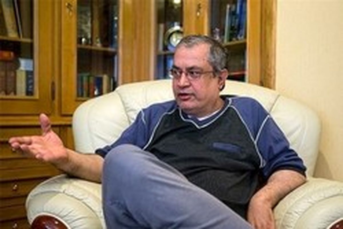 درخواست حجاریان از روحانی: تا پیش از انتخابات کارنامهات را عرضه کن