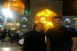 آقای بازیگر و همسرش در حرم امام رضا /عکس