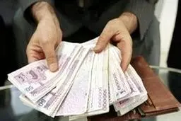 پیشنهاد یک نماینده مجلس درباره افزایش حقوق کارمندان در سال 99