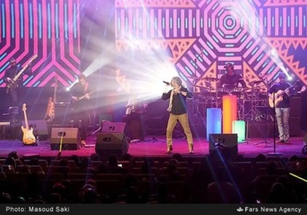 کنسرت مازیار فلاحی در تهران/ تصاویر