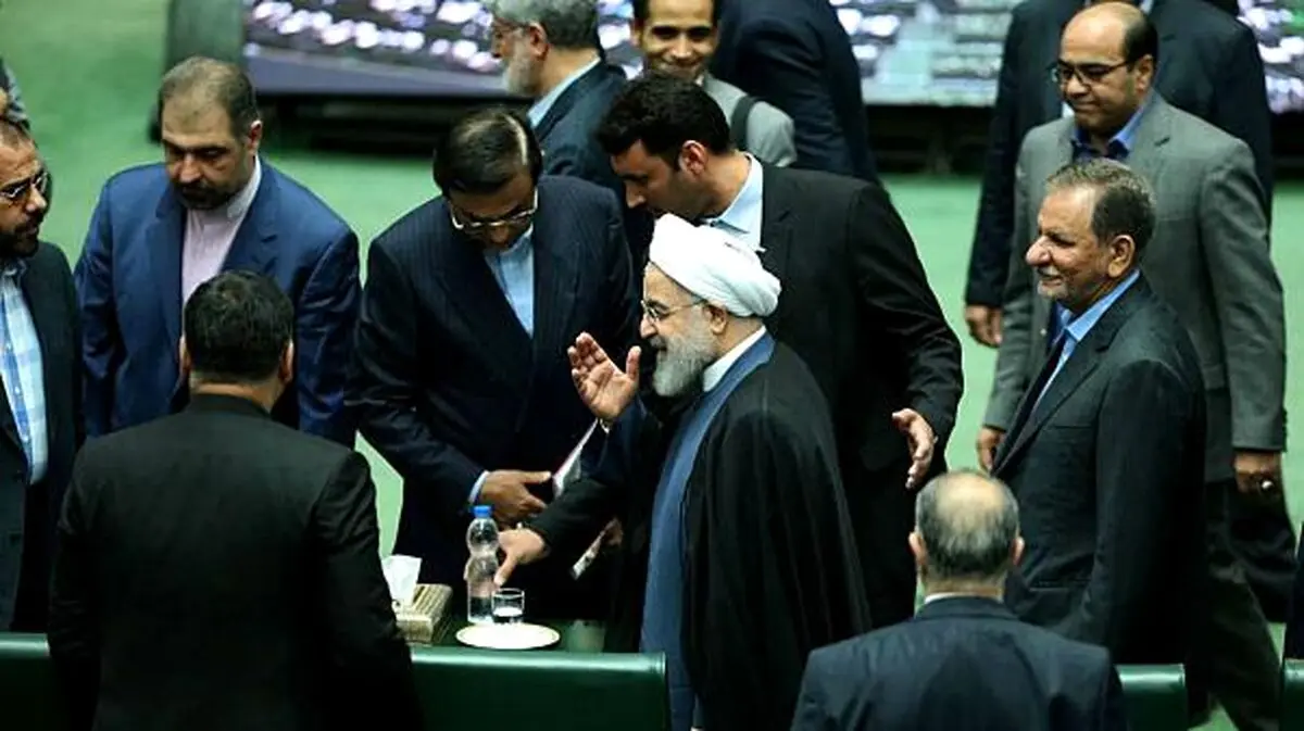 آیا مجلس، دولت روحانی را از حد نصاب می‌اندازد؟