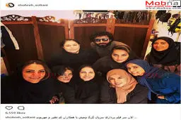 سلفی بازیگران زن سرشناس در پشت صحنه سریال گرگ و میش/ عکس