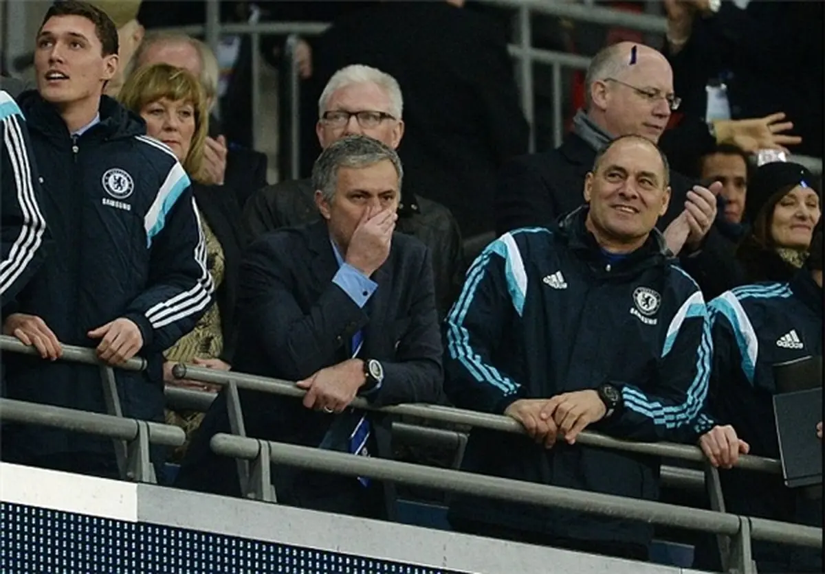 عکس/ اشک‌های مورینیو پس از پایان 914 روز ناکامی