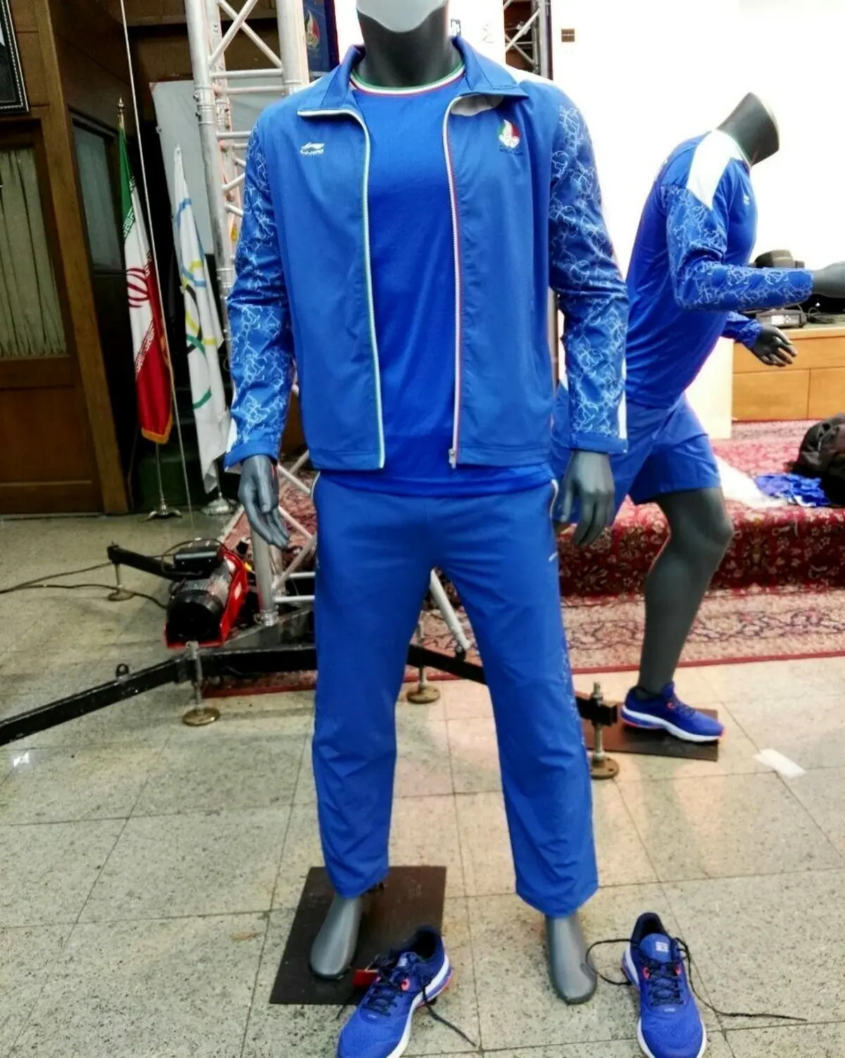 رونمایی از البسه کاروان ایران در المپیک؛ زشت مثل همیشه!