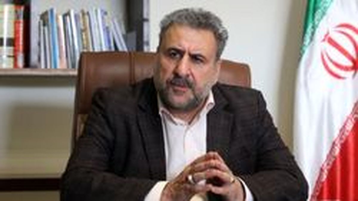 حشمتالله فلاحتپیشه:برخی اختلافات سیاسی خود را با کرونا مرتبط کردهاند/ سیاسیکاری در موضوع کرونا ظلم به مردم است/ هیچکس و در هیچ مقامی نباید اختلافات سیاسی را جایگزین جان مردم کند/ هنوز خیابانهای ما به طور جدی ضدعفونی نمیشوند و هر ایرانی وقتی به خانه