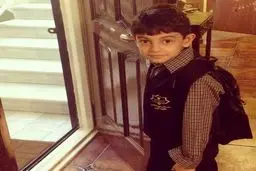 پسر شقایق دهقان با لباس مدرسه/ عکس